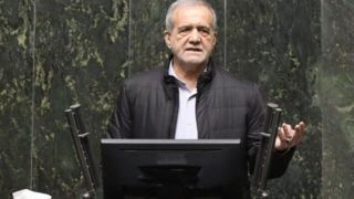  پزشکیان: لایحه بودجه ۱۴۰۵ آتش تورم را کم‌رمق و گرانی را کنترل می‌کند