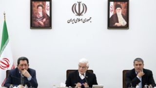 عارف: اصلاحات ساختاری نباید تأثیر منفی بر معیشت مردم داشته باشد عارف: اصلاحات ساختاری نباید تأثیر منفی بر معیشت مردم داشته باشد