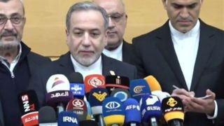 عراقچی: با مقامات لبنان درباره تهدیدات رژیم‌صهیونیستی رایزنی خواهم کرد         