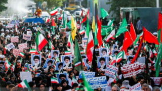 تجمع مردم قم در محکومیت حوادث تروریستی اخیر