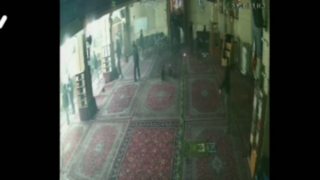 لحظه هتک حرمت به مسجد جامع ابوذر تهران