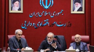 پزشکیان: تعلل در شنیدن مطالبات از دلایل اعتراض اصناف و بازاریان است