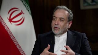 عراقچی: موشک‌های بالستیک، قابل مذاکره نیستند