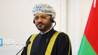 عمان و فرانسه درباره احیای مذاکرات هسته ای ایران گفت وگو کردند