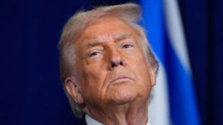 عصبانیت ترامپ از بیانات رهبر معظم انقلاب و افشای توطئه جدید آمریکا علیه ایران 