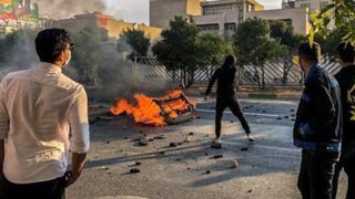 اعتراضات و فراتر از آن ! اعتراضات و فراتر از آن !