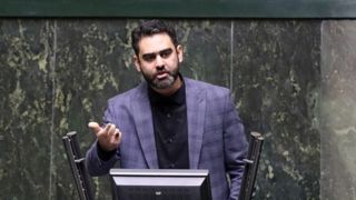 ثابتی: وزیر اطلاعات درباره تاخیر در مسدودسازی اینترنت توضیح دهد