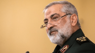 سردار شکارچی: دست تعرض به سمت رهبر انقلاب را قطع می‌کنیم