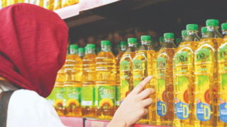 مشکل کمبود روغن در یزد به زودی رفع می‌شود/ قیمت مصوب هر کیلو شیر ۶۰ هزار تومان