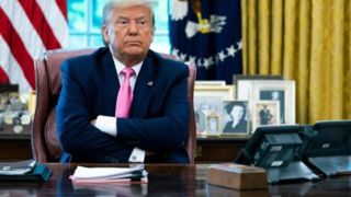 عقبنشینی ترامپ از اعمال تعرفه علیه کشورهای اروپایی عقبنشینی ترامپ از اعمال تعرفه علیه کشورهای اروپایی