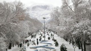 تداوم بارش برف و باران تا دوشنبه/ کاهش دما در اکثر مناطق ایران تداوم بارش برف و باران تا دوشنبه/ کاهش دما در اکثر مناطق ایران