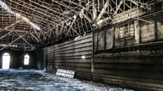 آثار حمله و آتش زدن مصلی رامسر توسط اغتشاشاگران