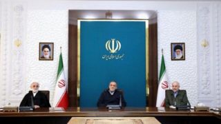  جلسه سران سه قوه به میزبانی رئیس‌جمهور/ ارائه گزارش بانک مرکزی از اقدامات معیشتی و تحولات بازار ارز