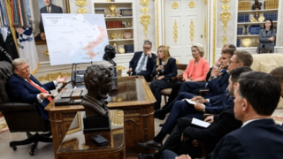 قانونگذار اروپایی: برده آمریکا هستیم