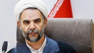 خلیلی: تصمیمگیری خارج از چارچوب، بازار خودرو را متلاطم کرد خلیلی: تصمیمگیری خارج از چارچوب، بازار خودرو را متلاطم کرد