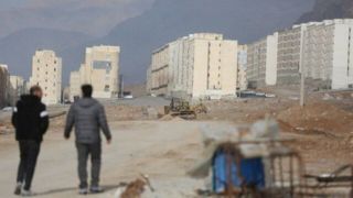 پیشنهاد اختصاص یک قطعه زمین ۵۰ متری به کارگران  