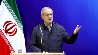 پزشکیان: حمایت همه‌جانبه از صنعت دارو اولویت دولت است     