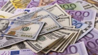 نرخ جدید رسمی دلار و یورو اعلام شد