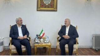 وزیر اقتصاد وارد عربستان شد