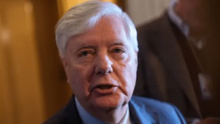 سناتور آمریکایی: توافق با ایران باید منافع آمریکا را تأمین کند