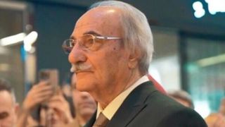 ساعدی‌نیا: خودم و پسرم اشتباه کردیم و می‌خواهم در راهپیمایی ۲۲ بهمن شرکت کنم!/ لزوم تامل در چنین توبه‌نامه‌هایی؛ شریفی‌زارچی هم عذرخواهی کرده بود!