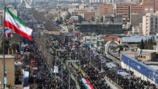 دعوت چهره‌ها، احزاب و نهادهای سیاسی از مردم برای حضور پرشکوه و مقتدرانه در راهپیمایی ۲۲ بهمن