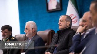 معاون پزشکیان: تجربه اعطای اختیارات به استانداران موفق بود