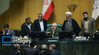 قالیباف: ارز ۱۲۳ هزار تومانی مبنای محاسبات ریالی بودجه است قالیباف: ارز ۱۲۳ هزار تومانی مبنای محاسبات ریالی بودجه است