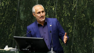 پورمحمدی: سال آینده صد در صد سهمیه از کارت سوخت به کارت بانکی منتقل می‌شود