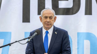 پیشنهاد نتانیاهو برای قطع کمکهای نظامی آمریکا ظرف ۱۰ سال آینده پیشنهاد نتانیاهو برای قطع کمکهای نظامی آمریکا ظرف ۱۰ سال آینده