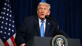 ترامپ: غیر مستقیم در مذاکرات با ایران شرکت میکنم ترامپ: غیر مستقیم در مذاکرات با ایران شرکت میکنم