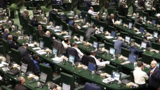 مشوق مجلس برای فرزندآوری؛ یارانه ۳ برابری برای فرزندان