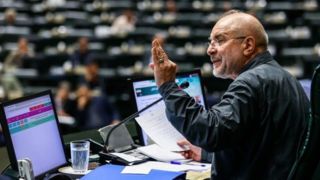 قالیباف: صندوق بیماران صعب‌العلاج حذف نشده است