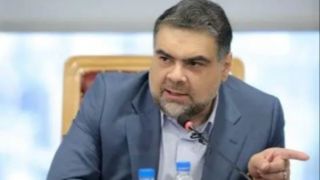 مدیریت شهری باید سیاست‌زدایی شود