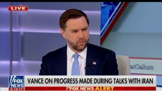 معاون ترامپ: گفت‌ وگوها با ایران در برخی جنبه‌ها به خوبی پیش رفت