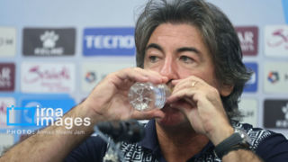 تصمیم ناگهانی استقلال؛ کمیته فنی فردا تکلیف ساپینتو را مشخص می‌کند