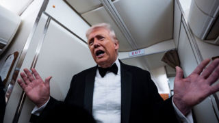 خشم ترامپ از احتمال تعطیلی دوباره دولت آمریکا خشم ترامپ از احتمال تعطیلی دوباره دولت آمریکا