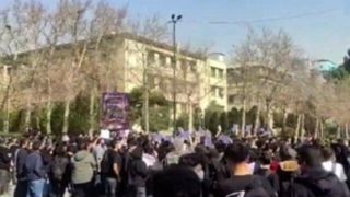 آسیب دیدگی چند دانشجو در تجمع روز گذشته/ احتمال ورود افراد ناشناس به تجمعات را رد نمی‌کنم