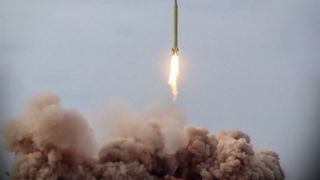 یک منبع آگاه: موج‌های موشکی سنگین‌تری از سمت ایران در راه است