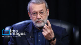دبیر شورای عالی امنیت ملی: تبهکاران صهیونیست و آمریکائیان را پشیمان می‌کنیم