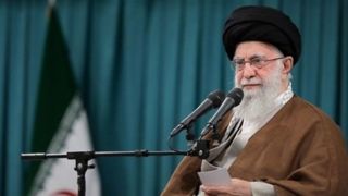 رهبر معظم انقلاب در محل کارشان در بیت رهبری به شهادت رسیدند