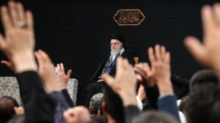 باشد که جهانیان شاهد انتقام سخت خون رهبر شهید انقلاب باشند