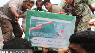 اقامۀ نماز بر پیکر کودکان پرپر میناب