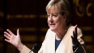 مرکل: اروپا در برابر آمریکا استقلال بیشتری از خود نشان دهد