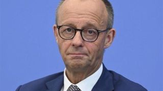 هراس صدراعظم رژیم آلمان از عواقب ادامه جنگ افروزی رژیم‌های آمریکا و اسرائیل