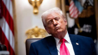 واکنش ترامپ به شایعات و ادعای دروغ مین‌گذاری ایران در تنگه هرمز