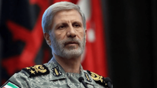 سرلشکر حاتمی: تا آخرین قطره خون از ایران اسلامی محافظت می‌کنیم