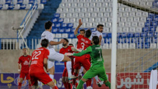 مسابقات لیگ برتر فوتبال از چه زمانی دوباره آغاز خواهد شد؟  