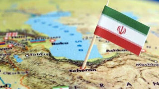 روزنامه آمریکایی: به نظر نمی‌رسد ایران قصد عقب‌نشینی داشته باشد