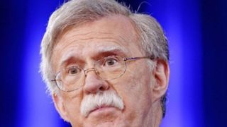 جان بولتون: ترامپ با جنگ علیه ایران در موقعیت آسیب پذیر قرار گرفته است